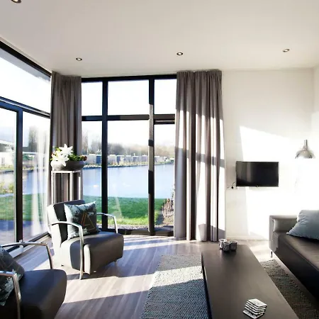 Ferienhaus Holiday Droompark Spaarnwoude.48 Spaarndam